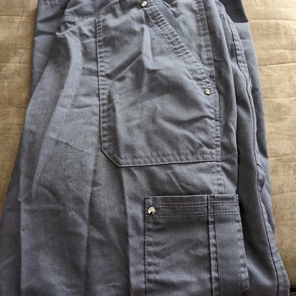 Medium petite pewter healing hands purple label yoga pants scrubs